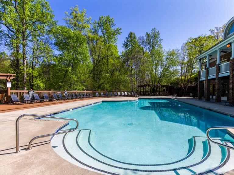 » alamancereserveburlingtonncpool2