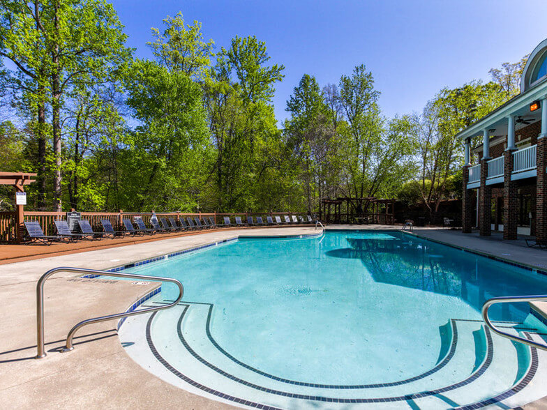 » alamancereserveburlingtonncpool2